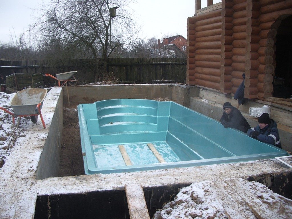 Строительство бассейнов из стекловолокна